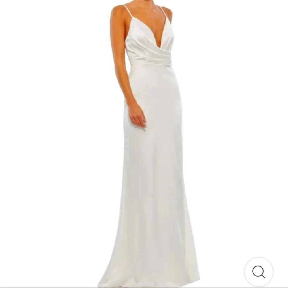 lEENA MAC DUGGAL White Charmeuse Plunge Trumpet Gown Sweep Train 2 MSRP $358 NWT